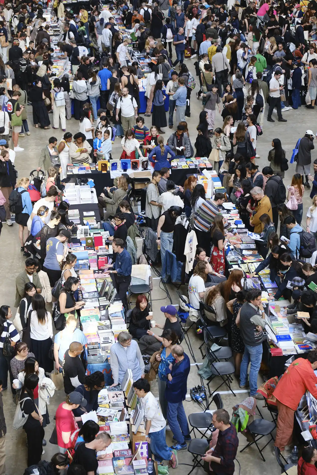 250517-LUMA-OFFPRINTLONDRES-ADRIANDEWEERDT-455